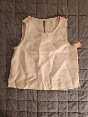 notPERFECTLINEN Natural Linen Sleeveless Tank Bay Crop Top